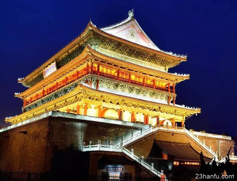 【人文历史】中国为什么有这么多“鼓楼”，这种古建筑究竟有何用途